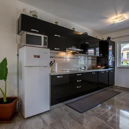 Casa Mia - & Guest house 4*