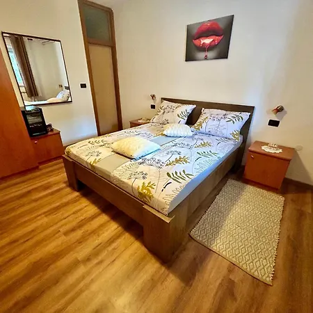 Casa Mia - &